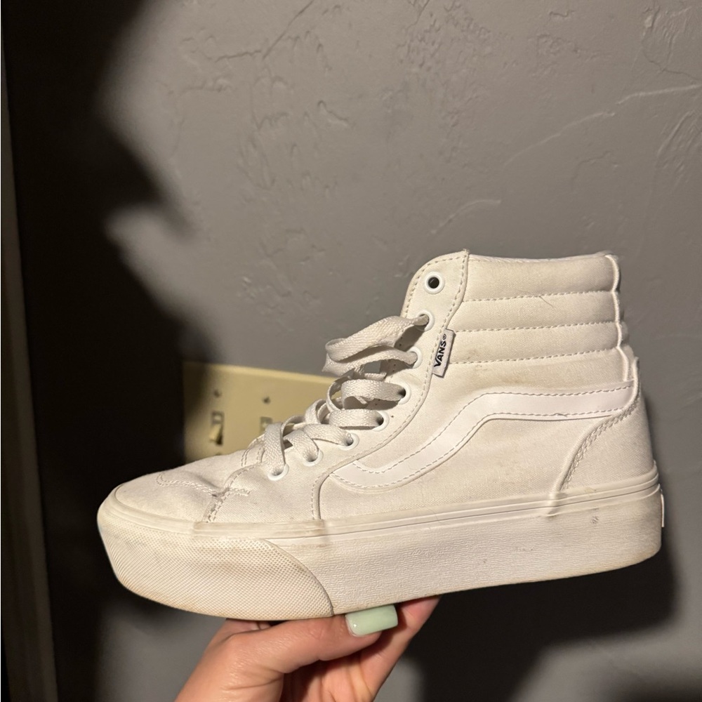 Vans Women's White High-Top platforms